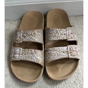 Freedom Moses "Kash Camel" Paisley Print  Sandals Youth Girls Size 34/35